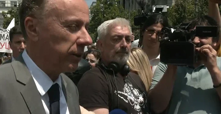 Лицемерје без граница: „аполитични“ блокадери гурају ректора Ђокића на изборну листу