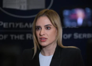 Đurđević Stamenkovski: Crkva nije politička institucija, ne treba zloupotrebljavati verske simbole