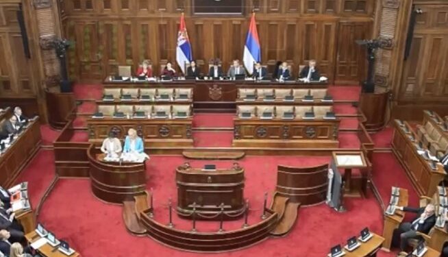 Посланици  у парламенту данас настављају расправу по амандманима