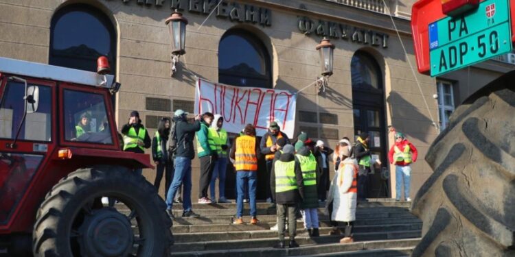 АКАДЕМСКА СОЛИДАРНОСТ КАО ИНСТРУМЕНТ