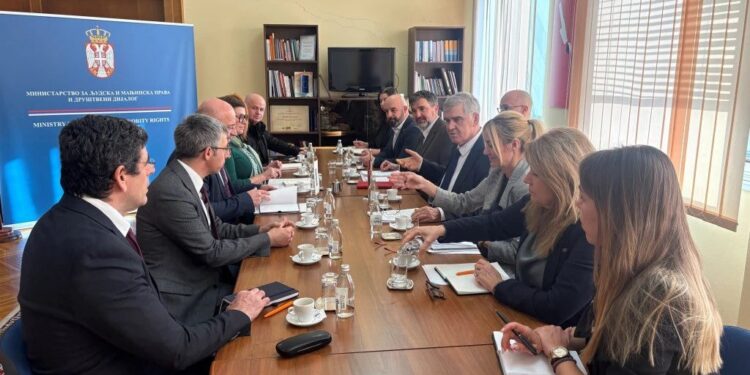 SNAŽAN DIJALOG: Srbija i OEBS jačaju prava manjina
