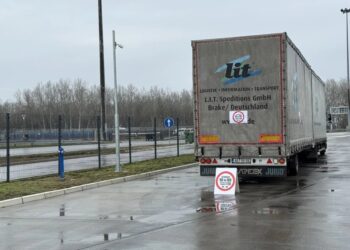 GRANICE OTVORENE ZA PUTNIKE, SISTEM POD KONTROLOM