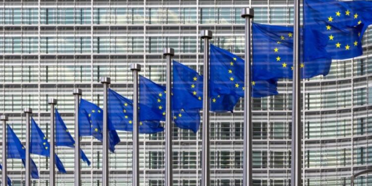 ЕУ иде на потпуну блокаду руске нафте