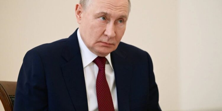 Rusija jača izvoz oružja uprkos sankcijama