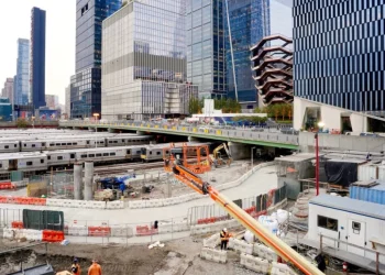 Foto: Shutterstock.com/George Wirt, ilustracija