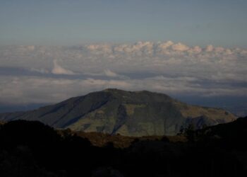 ŠIVELUČ PROBUDIO NEBO