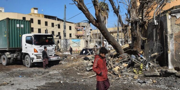 КРВАВИ ВИКЕНД У ПАКИСТАНУ