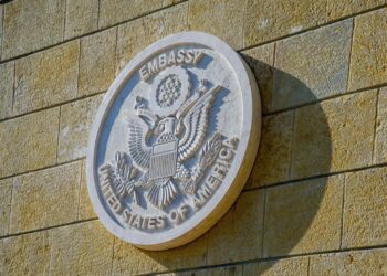 Foto: Shutterstock.com/John Theodor, ilustracija