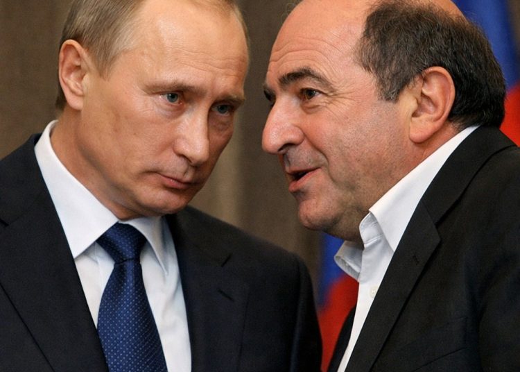 СУКОБ ПУТИНА И БЕРЕЗОВСКОГ: ОЛИГАРХ, МОЋ И ПАД УТИЦАЈА