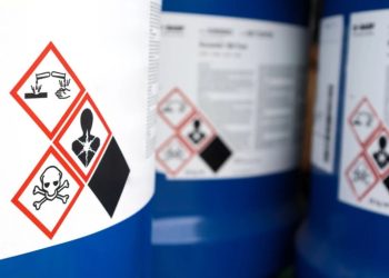 Foto: Shutterstock.com/chemical industry, ilustracija