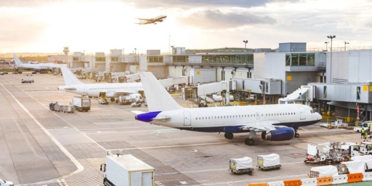 Foto: Shutterstock.com/William Perugini, ilustracija