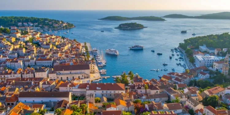 Foto: Shutterstock.com/mislaw, ilustracija