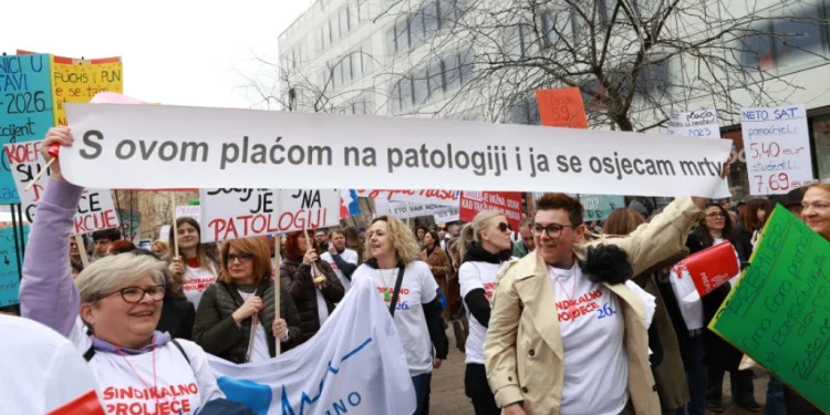 Foto: TANJUG/FOTO HINA/LANA SLIVAR DOMINIĆ