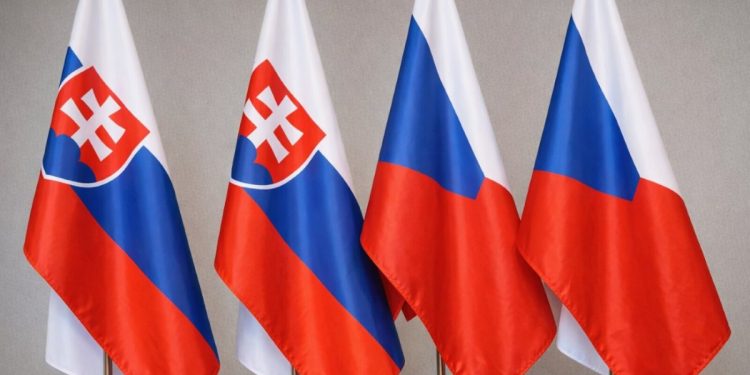 SLOVAČKO-ČEŠKE POLITIČKE KONSULTACIJE