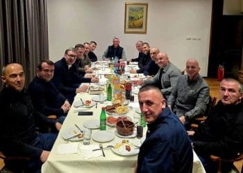 Foto: Print screen/Instagram, @buducnostsrbijeav