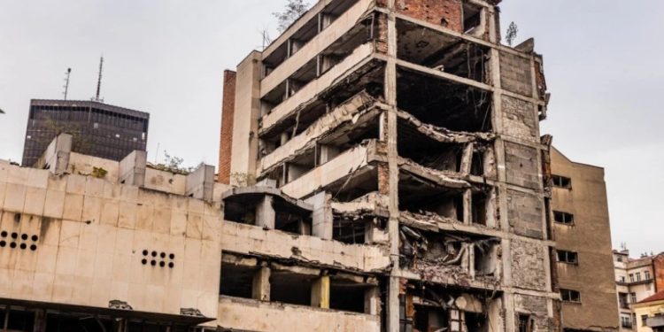 Foto: Shutterstock.com/Matyas Rehak, ilustracija