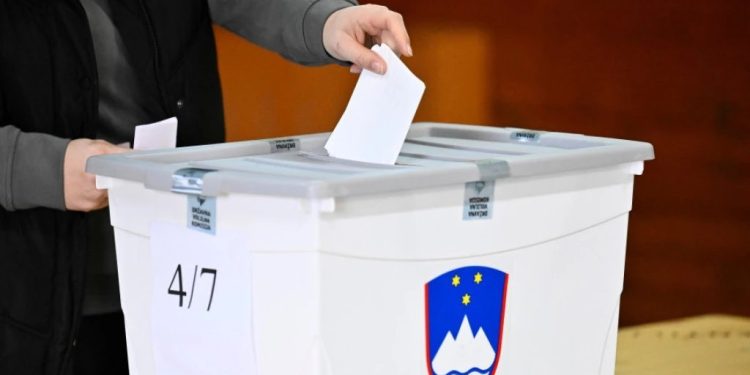 Foto: AP Photo/Denes Erdos