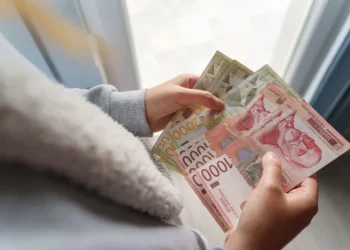 Foto: shutterstock.com/Miljan Zivkovic, ilustracija