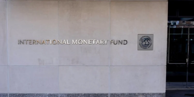 Foto: shutterstock.com/JHVEPhoto, ilustracija