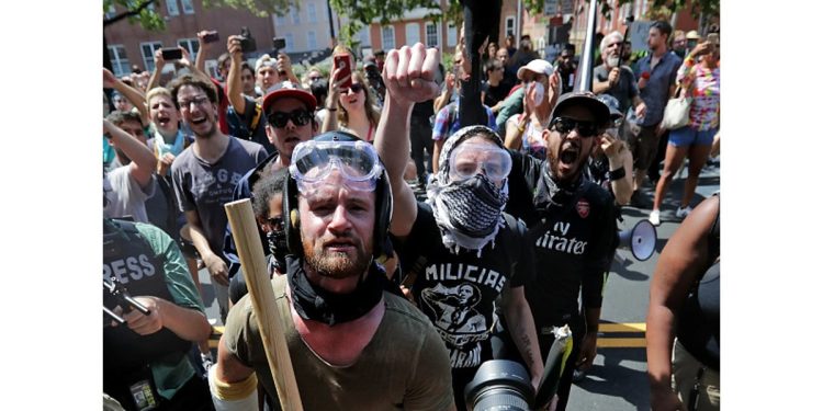 FOTO: Printskein, Chip Somodevilla—Getty Images