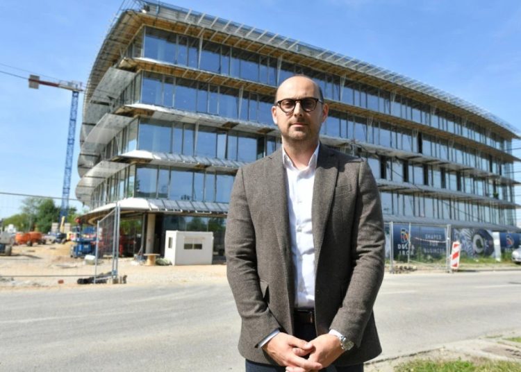 Foto: TANJUG/NENAD MIHAJLOVIĆ