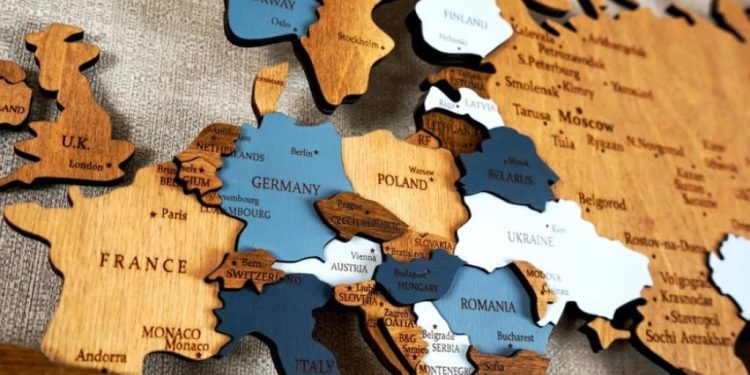 Foto: Shutterstock.com/AlexandrinaZ, ilustracija