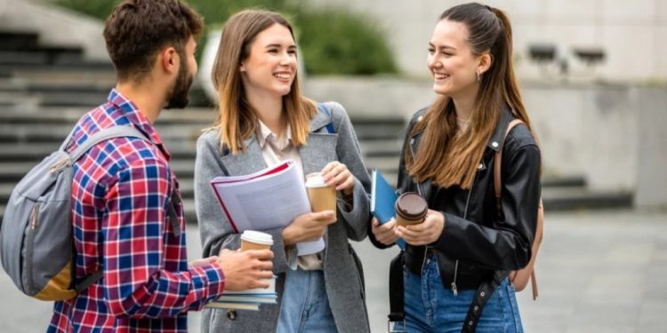 Foto: Shutterstock.com/adriaticfoto, ilustracija