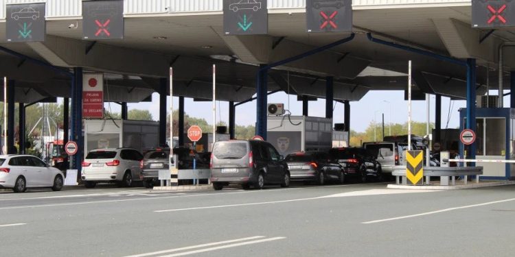 Foto: TANJUG/Saška Drobnjak