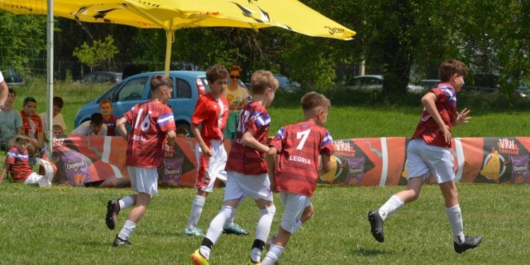 „Alegria Cup“ u Bačkom Petrovcu okupio 32 ekipe mladih fudbalera