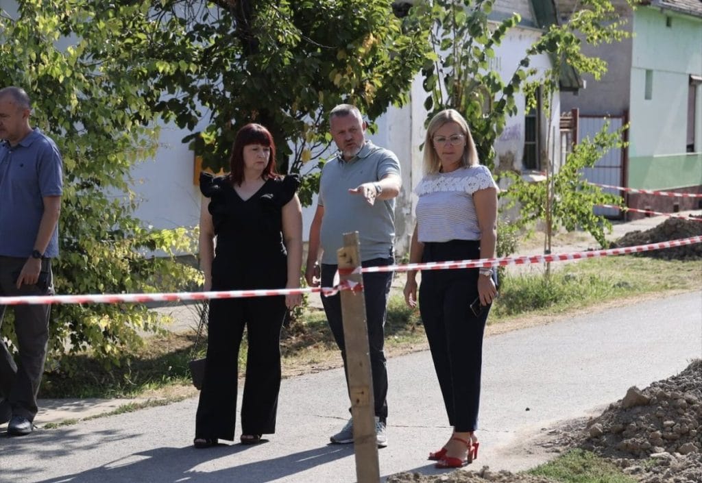 Opština Bački Petrovac - Obec Báčsky Petrovec